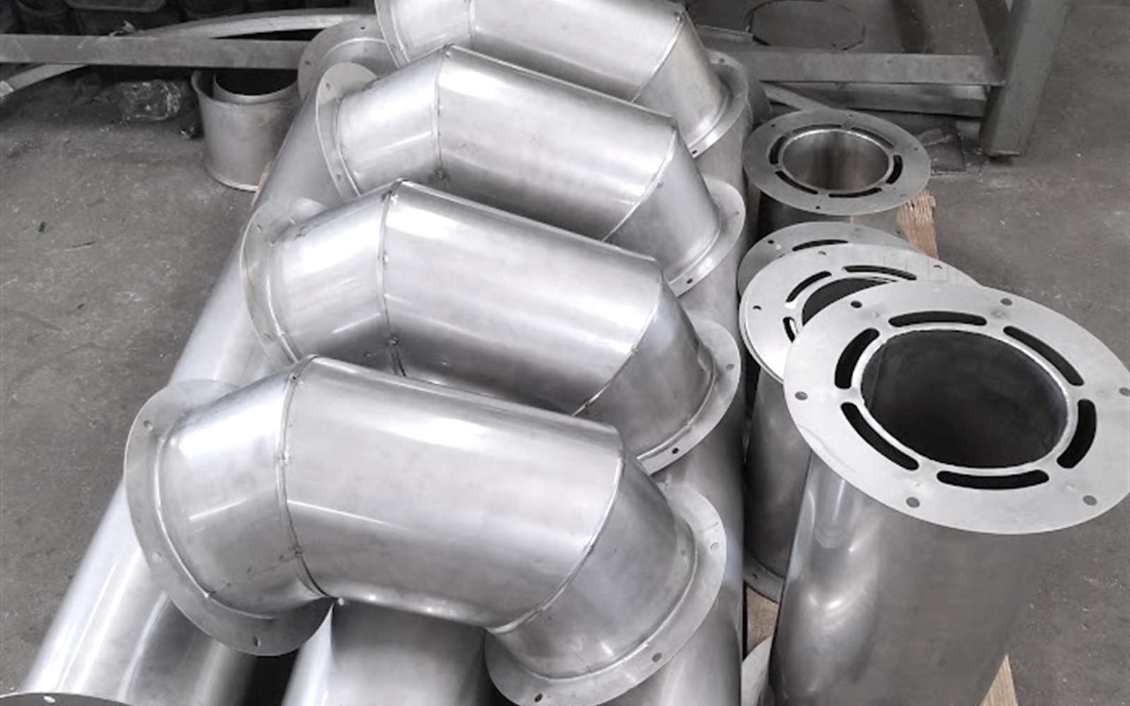 Welded stainless steel duct and fittings